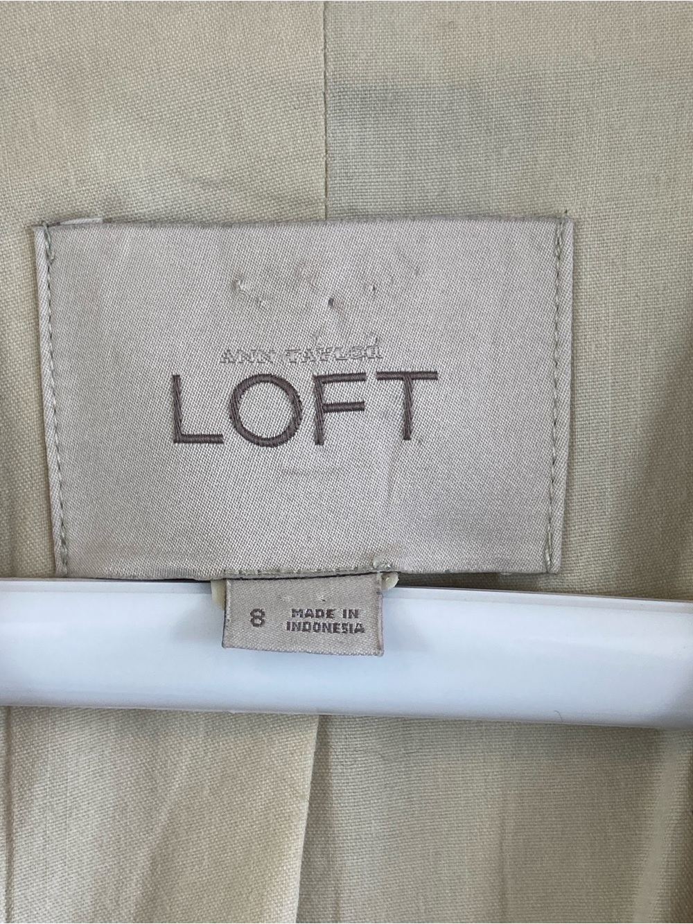 LOFT One Button Herringbone Blazer Size 8 Beige Linen Color Jacket - Picture 2 of 16